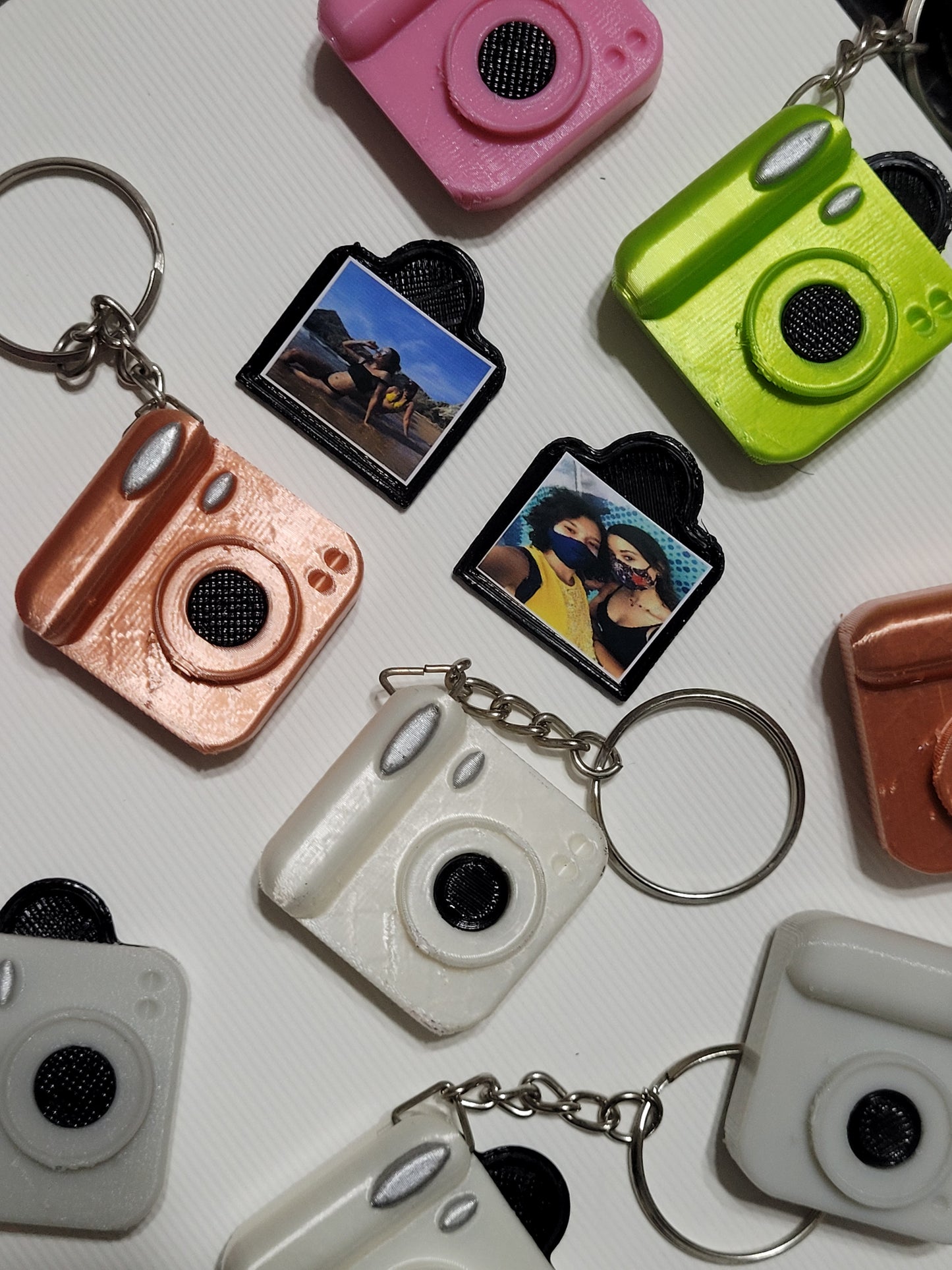 Cámara llavero porta fotos personalizado